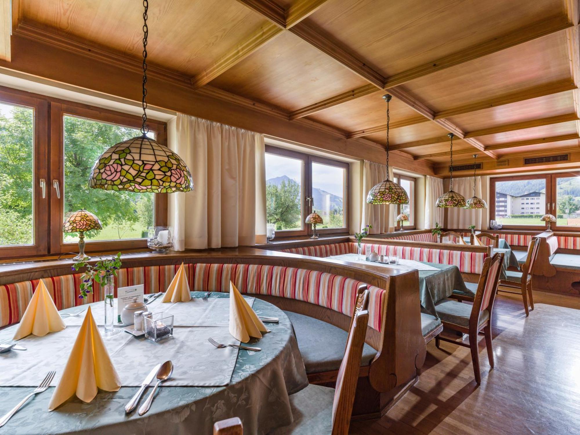 Hotel Neuwirt Kirchdorf in Tirol Bagian luar foto